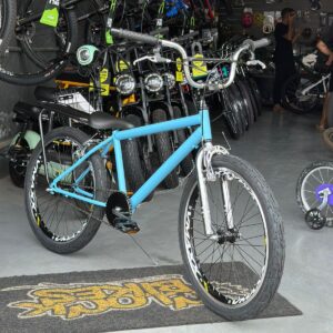 BICICLETA MONTADINHA ARO 24 AZUL BB CLOCK BIKES