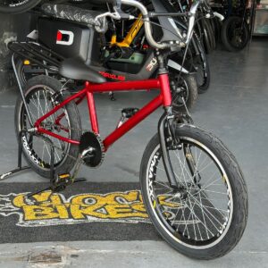 BICICLETA MONTADINHA ARO 20 VERMELHA